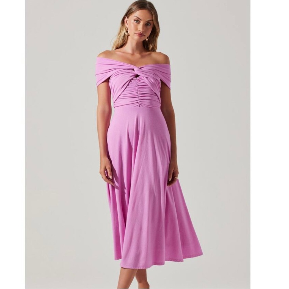 ASTR The Label Balto Off Shoulder Midi Dress NWT